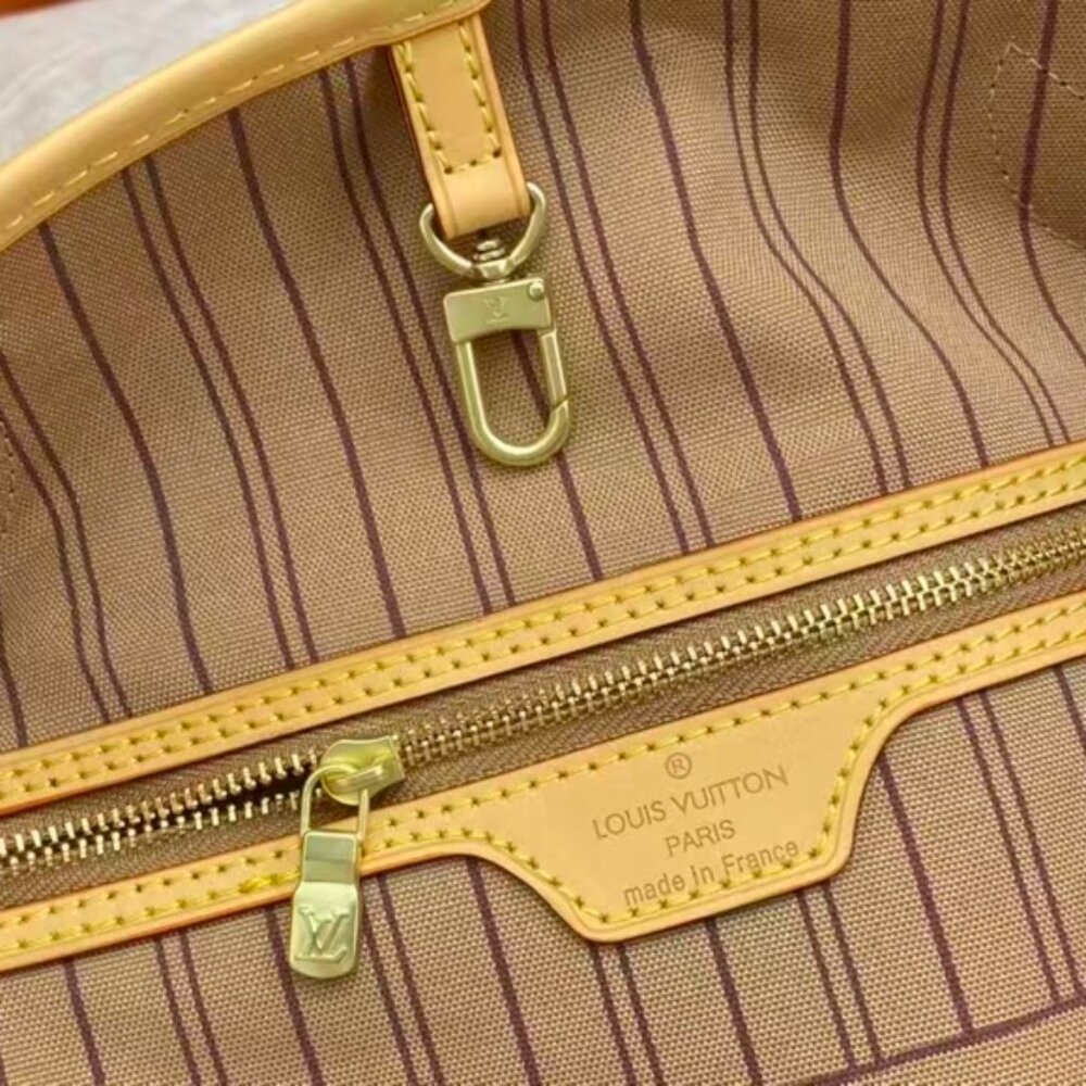 <AUTHENTIC>Louis Vuitton bag - image 7